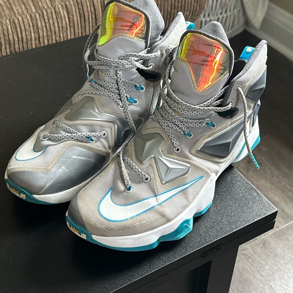Nike LeBron 13 Basketball Shoes – Size 12 US / EUR 46 – Grey/Teal - Picture 4 of 15